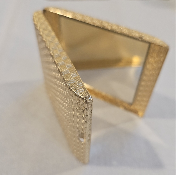 🔥Vintage gold compact mirror case - Picture 2 of 8